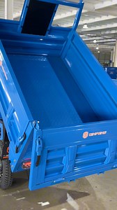 Dump it in seconds. No lifting. No stress. Self-dumping electric car model JB.👨🏼‍🌾👷🏼‍♂️🌿🪵📦🥔👌🏼#electricvehicle | Jinpeng