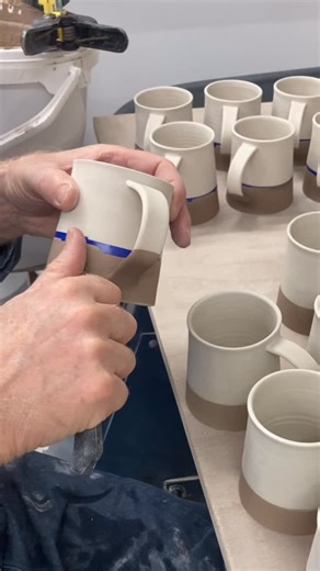 We’ve used various techniques to make some fun patterns and interesting designs on our pottery pieces… And we’ve had SO many requests for a course that teaches different glazing procedures, including working with powder glazes, mixing, sieving, and testing, and it’s finally here! Click the link in our bio to find out more  #pottery #glazingpottery #glazingtechnique #potteryworkshop | Vinegar Hill Pottery and B&B | Facebook