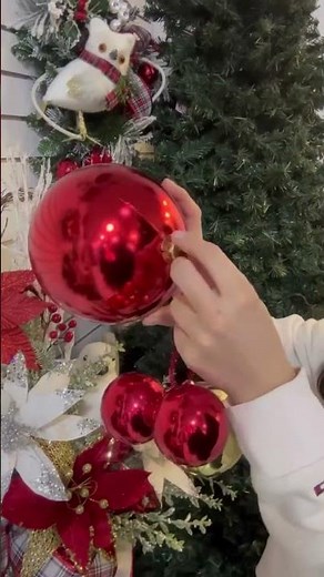 Ball garland tutorial for a tree 🎄 #christmas #xmas #navidad #diy #tutorial #christmastree