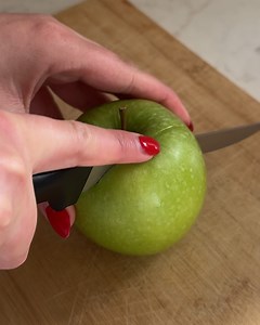 11K views · 19 reactions | Easiest way to cut an apple | Outfit Anatomy | Facebook