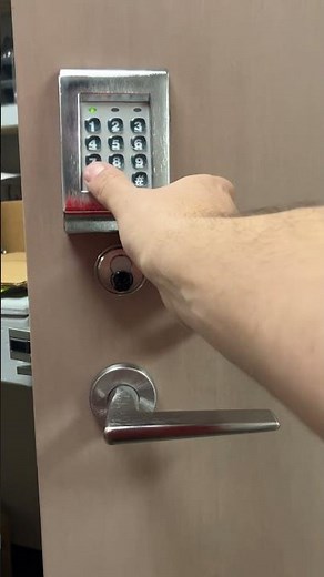 Fresh keypad entry lock install 🗝️