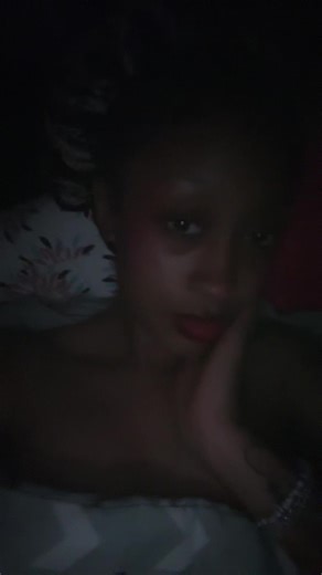 🧁 ri mackenzie 🫧 (@iremainbuttbutt)’s videos with original sound - 🎼