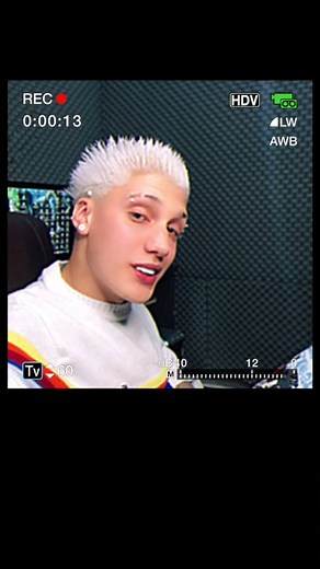 How to Use a Ring Light for Perfect Lighting