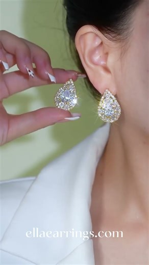 Luxurious, Exquisite & Sparkling Teardrop Earrings #earrings #jewelry