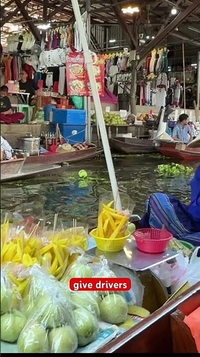 Floating market, Thailand ￼