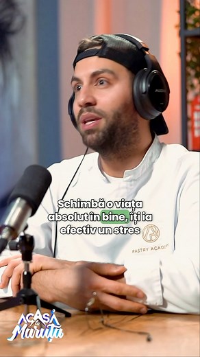 56K views · 181 reactions | Elian a scăpat de ochelari grație intervenției rapide a Dr. Holhos, care a realizat o operație SMILE Pro în doar 7 secunde. Procedura modernă și precisă i-a oferit libertatea de a vedea clar fără ajutorul ochelarilor. Povestea integrala cu Elian, la podcast, cu imagini de la operație alături de Dr. Holhoș, o găsiți pe canalul de youtube „Acasă La Măruță”. | Acasa La Maruta | Facebook