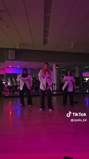 Never end off a year without hitting that ggum jilgeong like our DCOs at this past cover showcase ‼️‼️💥💥🤩🤩 Check out Alana W., Elena H.C., and Elena L.K.'s amazing cover of GGUM by YEONJUN ‼️‼️😎😎 #kpop #dance #kpopcover #ggum #yeonjun
