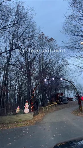 Christmas with the Clyde’s! Saturday, December 20th! There will be Clydesdales, hay rides, Christmas lights and more! There are 3 time slots: 12pm-2pm, 3pm-5pm and 6pm-8pm Ticket prices: Adult (13 and up): $20 Child (up to 13): $10 Under 2: Free For the 6pm slot: Adult (13 and up): $25 Child (up to 13): $15 Under 2: Free Rain date: TBD We can’t wait to see you all there! Click the link for your ticket: https://www.eventbrite.com/e/christmas-with-the-clydes-tickets-1975357908680?aff=oddtdtcreator