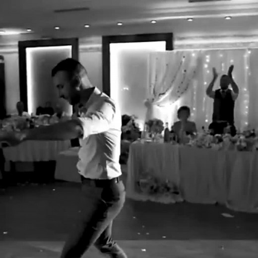 Traditional Greek Zeibekiko Dance Music for Greek TikTok