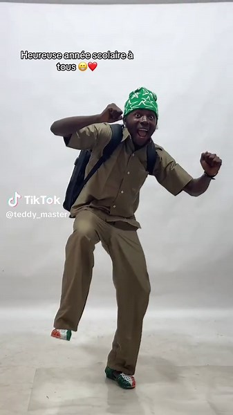 Les etudes reste la première priorité dans la vie ❤️ bonne rentrée scolaire à tous 🚀🇨🇬 @Lass shooting 📸