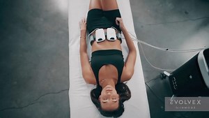 Have you heard about our upgraded Evolve Body Contouring device? It’s called Evolve X 🤩 Evolve X is a safe and effective treatment that delivers exceptional results. During treatments, the body’s temperature is constantly monitored with real-time updates. This device offers a new modality — Transform: Evolve Transform is an innovative procedure that builds and strengthens muscles while enhancing the appearance of your skin and treating fat without needles or surgery. The combination of technolo