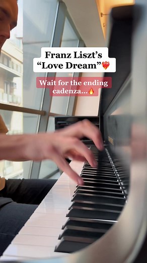 Franz Liszt Liebestraum No. 3 - Classical Piano Masterpiece