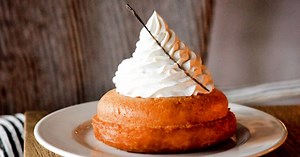 Baba au rhum et chantilly (recette de chef)