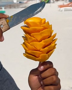 Now that's a Mango Lollipop! 🥭️🍭 | FOODbible