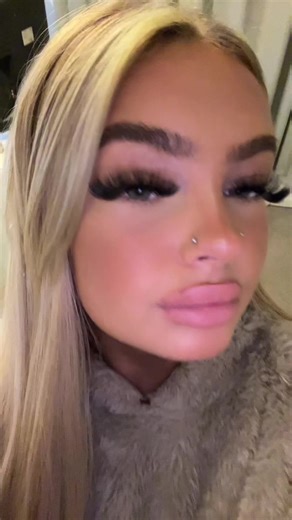 DIY Individual Lash Extensions Tutorial | Ella Wolff