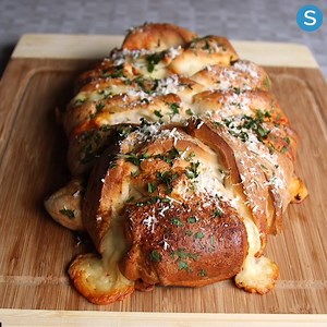 This is so good! What would you put in your braid? | Scripps News Life