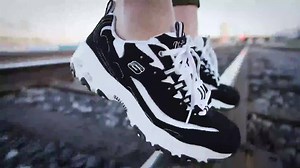 Sporty and stylish. We ❤️ D'Lites http://social.masseys.com/3sx3 | Masseys