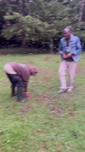 Kumbe Kumbe: How to Eat Flying Termites (Taste & Cultural Guide)