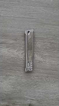 What Is A Gravity Knife? #Shorts