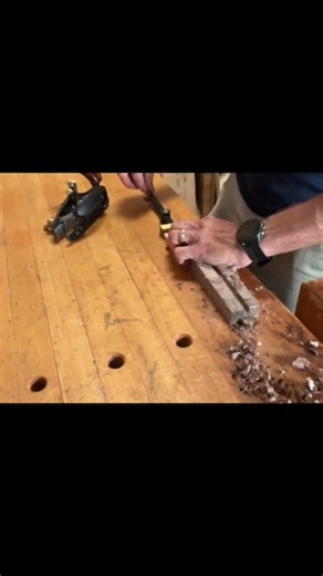 Using a Plow Plane to Cut a Groove in Wood! #woodworkingtool #foryou #viral #shorts #builditnotes