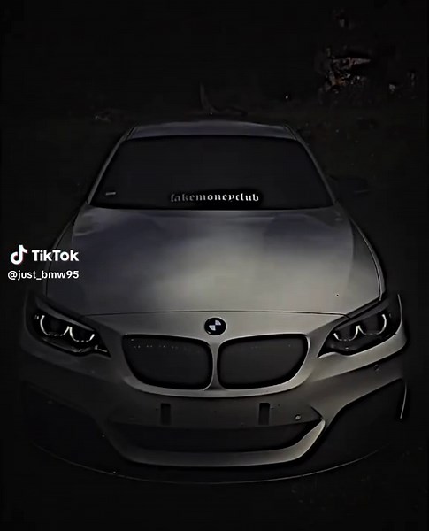 Exploring the Top Features of BMW Cars