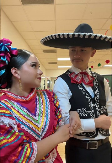 Discover the Joy of Ballet Folklorico Dancing