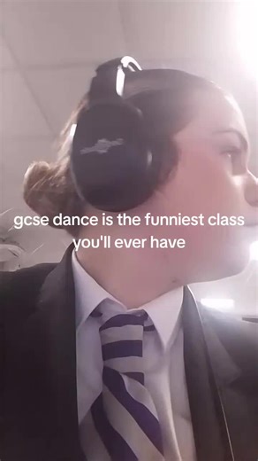 just realised I only partner with Megan and Tori #dancegcse #year11 @secret.meg0 @T #year10