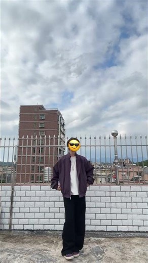 Fashionable Spring Coats: Trendy Styles for Every Season