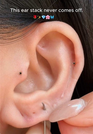 This ear stack never comes off because all our earrings are comfy, tarnish-free, waterproof and hypoallergenic ✨💖 Shop now at www.impuria.com 💖 #piercings #earpiercings #earstack #earcuration #earrings