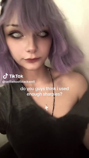 Cosplaying as Sally Face: Tips and Tricks