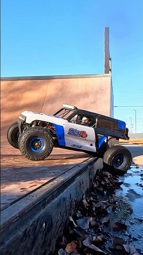Getting Sideways! #Ford #Bronco #GoPro #4x4 #ROCHobby #RC