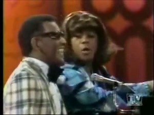 RAY CHARLES & FLIP WILSON (as Geraldine) - 1971 - Comedy Routine