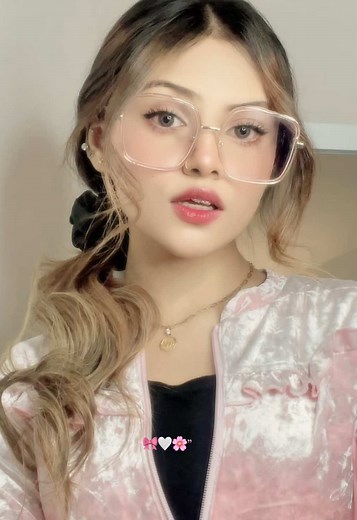 Exploring Tera Patrick's Iconic Pool Session