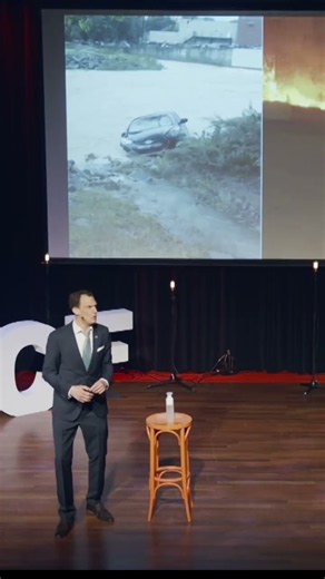 Crisis Management in the US | Stand Up Comedy | Greg Shapiro