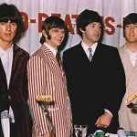 ビートルズがフィリピンで殺されそうになったイメルダ事件とは？