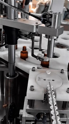 Bottle Filling Work Tool with Liquid Filling Machine #worktool
