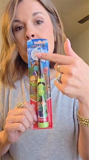 Watch the latest from Jessica Lessing on Amazon Live