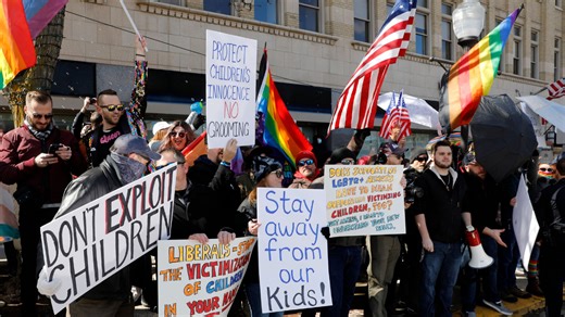 ‘Drag queen bill’ in Ohio debated by lawmakers