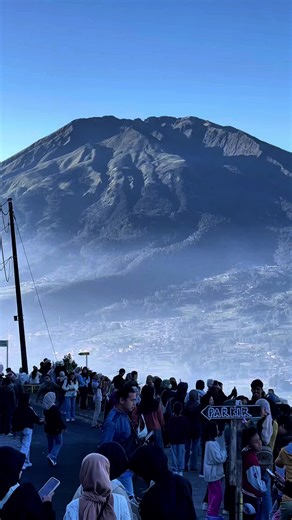 Keindahan Gunung Telomoyo di Magelang