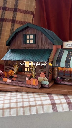 From cardstock to cozy décor - and yes, it comes with step-by-step help. Meet the Cider Hill Market. 🍂🍁 #BerMonths #cricutcrafts #svgfiles #papercrafters #embossing | SVGCuts