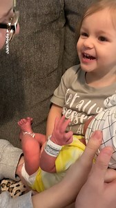 4.7M views · 10K reactions | This is the impossibly adorable moment a toddler met her baby sister for the first time 殺️ | Metro | Facebook