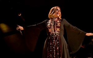 Adele (Live at Glastonbury 2016)