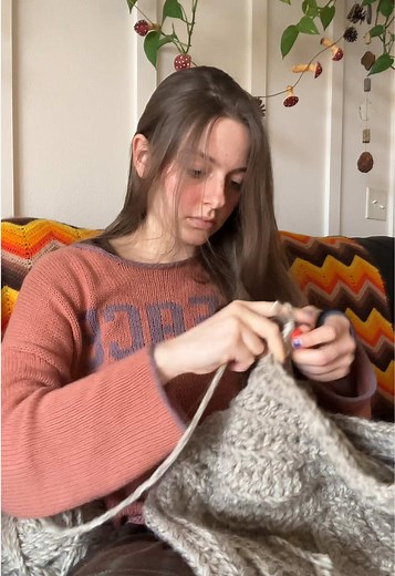 Crocheting Katniss’s Huntress Cowl from Catching Fire