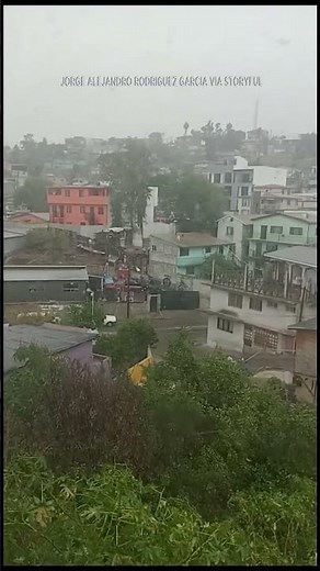 Lightning strikes building in Tijuana