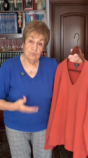 Maximiliana on Instagram: "Desde hoy... ya no volverás a colgar los jerseys igual💚"