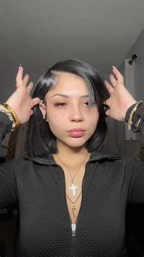 Been wanting to do this style lately 😍😍😍#grwm #signlangauge #fyp #hairroutine