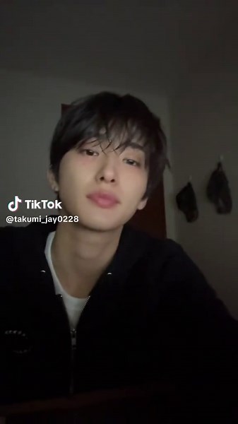 wait no im not trend explained