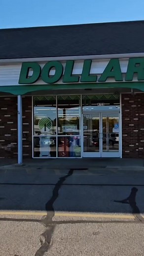 25K views · 400 reactions | Fun Dollar Tree Christmas DIY Wreath...Easy and GORGEOUS! #diybeautyonpurpose #christmasdecorations #christmascrafts #dollartreecrafts #christmas2023 #dollartree | DIY Beauty On Purpose | Facebook