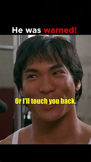 Bruce Lee Shuts Down a Racist in the Gym