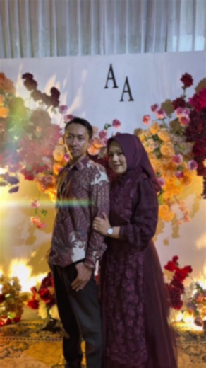 From the Engagement of A & A ❤️❤️❤️ MUA : Decor : @kembang ndeso dekorasi WCC : Tiga Studios 📍Yogyakarta #engage #engagement #lamaran #moment #engaged